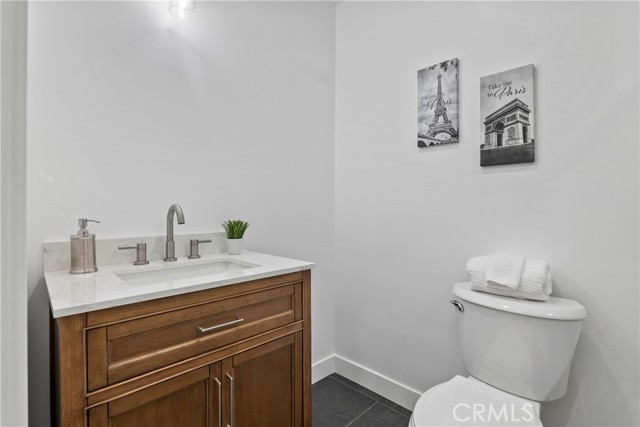 Detail Gallery Image 22 of 28 For 9044 Bigby St, Downey,  CA 90241 - 4 Beds | 3 Baths