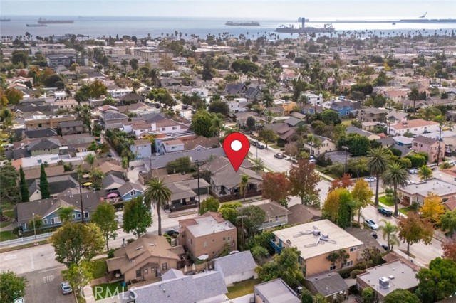 274 Grand Avenue, Long Beach CA: https://media.crmls.org/medias/2efcdffa-1308-407c-a71a-e91dac5ee173.jpg