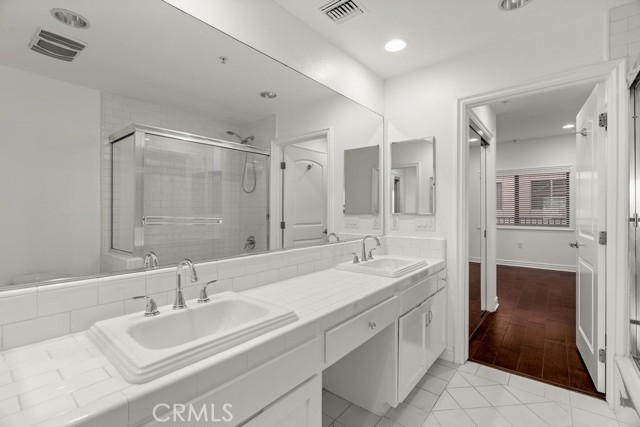 Detail Gallery Image 31 of 61 For 11504 Moorpark St #103,  Studio City,  CA 91602 - 3 Beds | 2/1 Baths