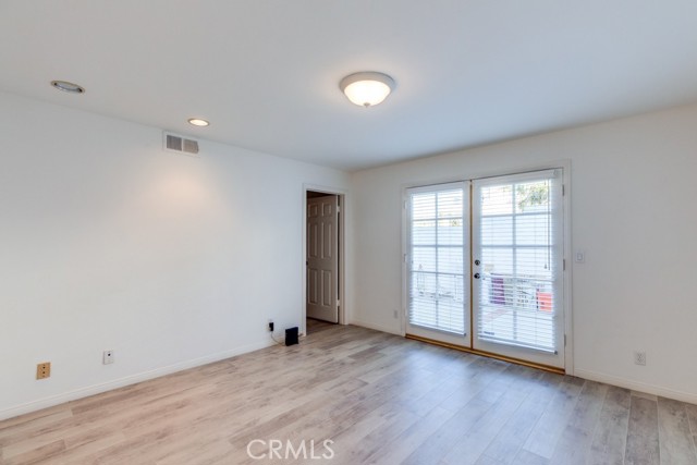 645 Longfellow Avenue, Hermosa Beach CA: https://media.crmls.org/medias/2efef6e1-e710-40bf-939a-98a6a033a7c7.jpg