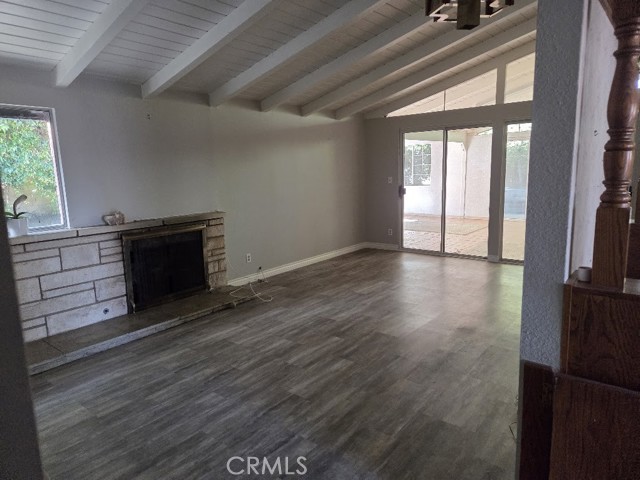 Detail Gallery Image 2 of 20 For 9336 Sophia, North Hills,  CA 91343 - 4 Beds | 2 Baths