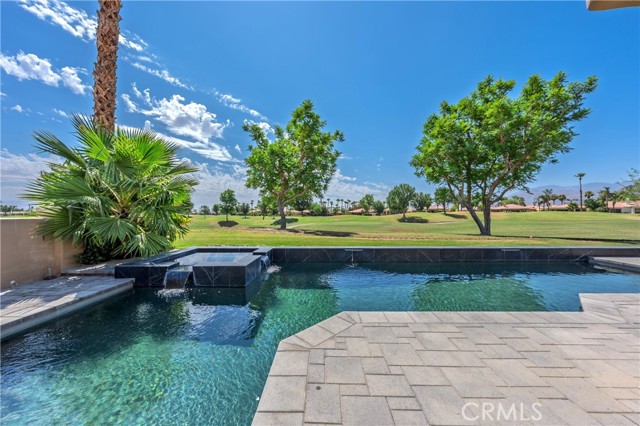 56720 Jack Nicklaus Boulevard, La Quinta CA: https://media.crmls.org/medias/2effe6ec-2386-4244-837e-1c9a77e9c585.jpg