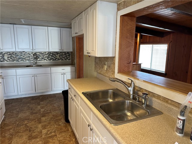 Detail Gallery Image 8 of 41 For 573 3rd St, Willows,  CA 95988 - 2 Beds | 2 Baths
