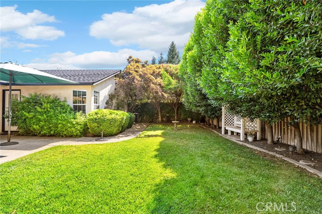 12 Smith Brothers Court, Chico CA: https://media.crmls.org/medias/2f00d384-993b-48ee-bf53-57a72ac71740.jpg