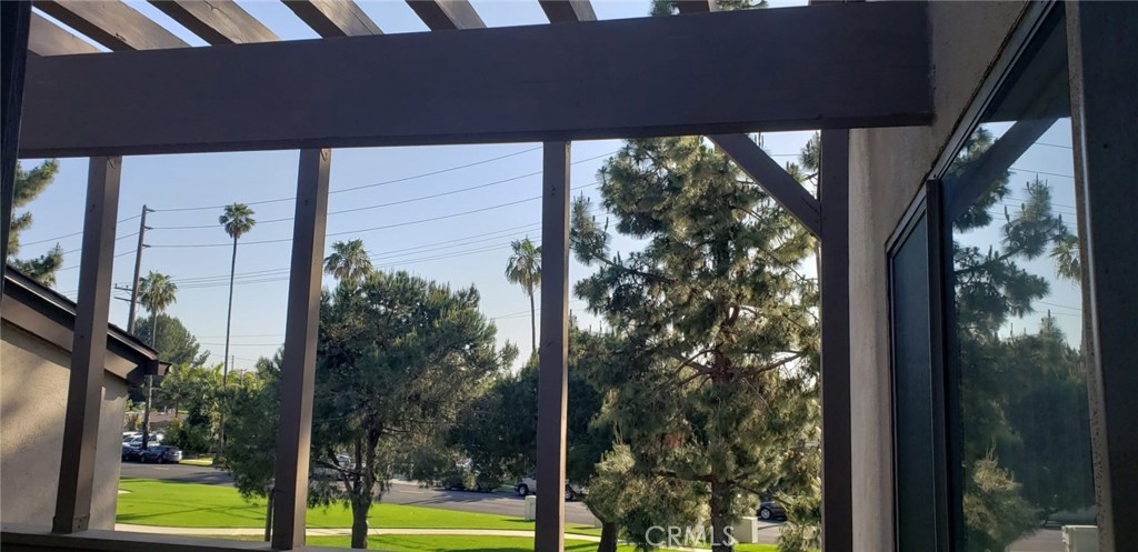 2f01783f 7328 4b81 B2e7 A8eb67e4daee