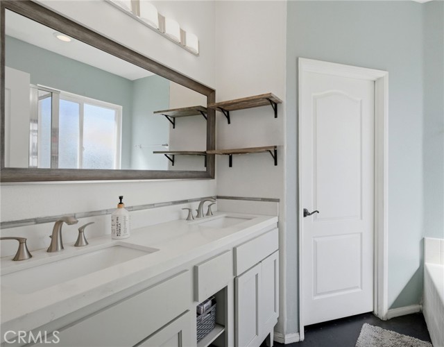 Detail Gallery Image 19 of 27 For 1853 Rue Chablis, San Jacinto,  CA 92583 - 4 Beds | 2 Baths