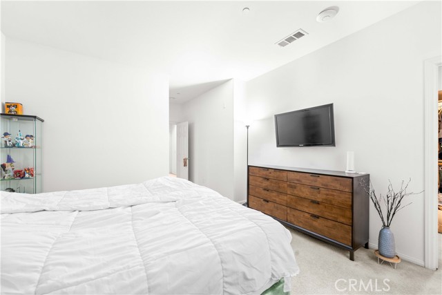 12343 Azaleas, Santa Fe Springs CA: https://media.crmls.org/medias/2f02097f-d62e-437a-b2fd-bb2a3b94fa65.jpg