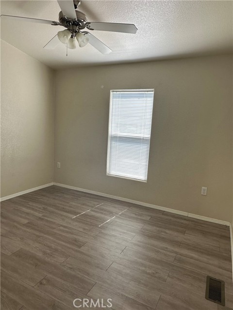 Detail Gallery Image 10 of 24 For 4901 Green River Rd Spc 23, Corona,  CA 92878 - 3 Beds | 2 Baths