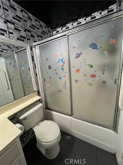 Detail Gallery Image 9 of 18 For 9600 Van Nuys #210,  Panorama City,  CA 91402 - 2 Beds | 1 Baths