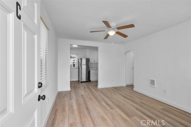 908 Manhattan Avenue, Hermosa Beach, California 90254, ,Residential Income,Sold,Manhattan,SB25198954