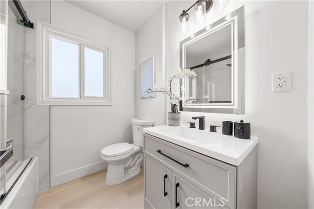 21011 La Salle Avenue, Torrance CA: https://media.crmls.org/medias/2f049962-9e82-4c31-ae85-3255361d8319.jpg