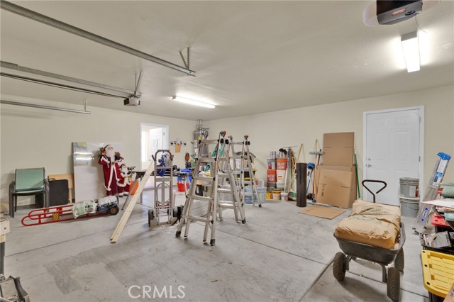 Detail Gallery Image 43 of 68 For 10298 Custer Ave, Lucerne Valley,  CA 92356 - 5 Beds | 2/1 Baths