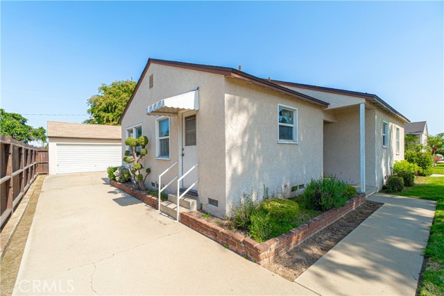 Detail Gallery Image 3 of 28 For 713 S 6th St, Montebello,  CA 90640 - 3 Beds | 1 Baths