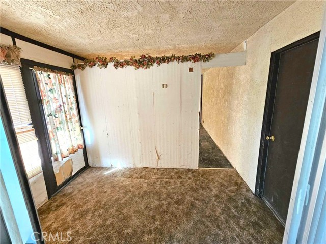 Detail Gallery Image 12 of 14 For 16376 Alviso, Victorville,  CA 92394 - 3 Beds | 2 Baths