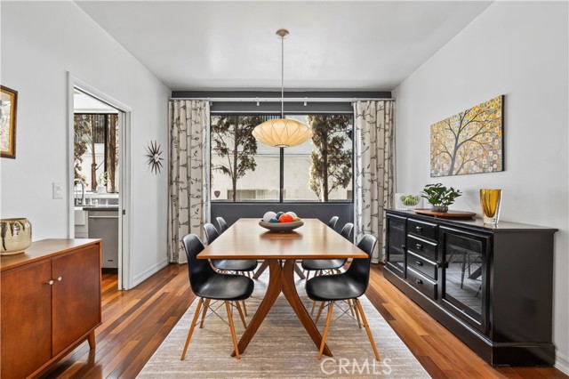 1830 Westholme Avenue, Los Angeles CA: https://media.crmls.org/medias/2f05ba15-9699-4c29-80a7-1d37e8a295bd.jpg