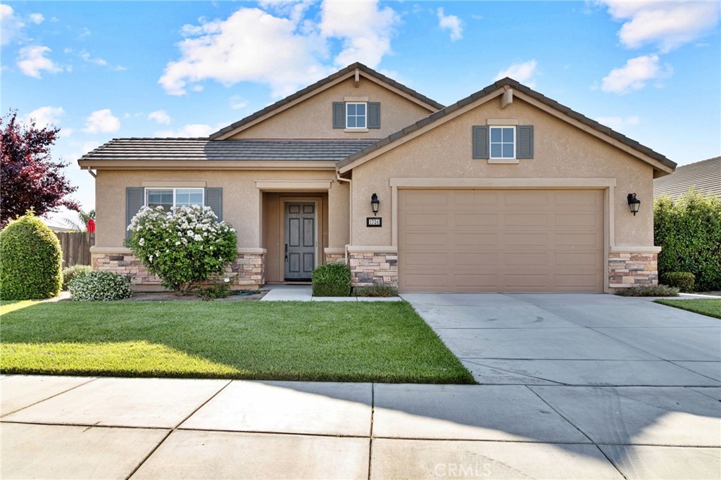 1724 Cobblefield Lane, Los Banos, CA 93635