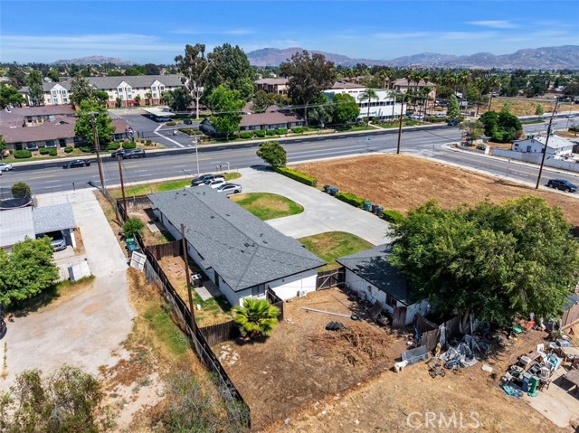 12777 Perris Boulevard, Moreno Valley CA: https://media.crmls.org/medias/2f06a2b9-ab92-43a9-a28a-3da541f4ece8.jpg