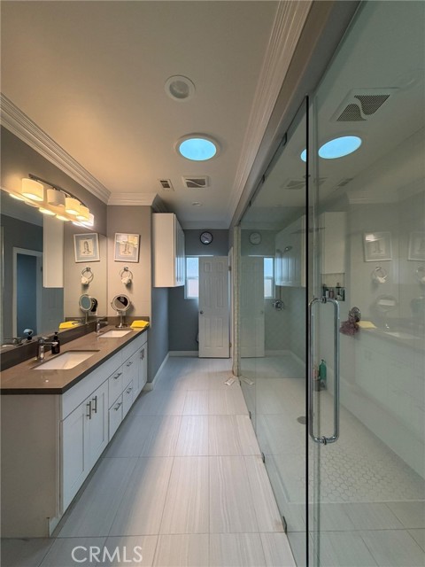 Detail Gallery Image 5 of 30 For 17356 Pepper Tree, Fountain Valley,  CA 92708 - 4 Beds | 3 Baths