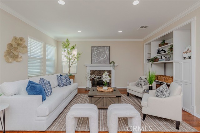 2142 Root Street, Fullerton CA: https://media.crmls.org/medias/2f077638-cf3c-4751-bc91-44b0e0747d21.jpg
