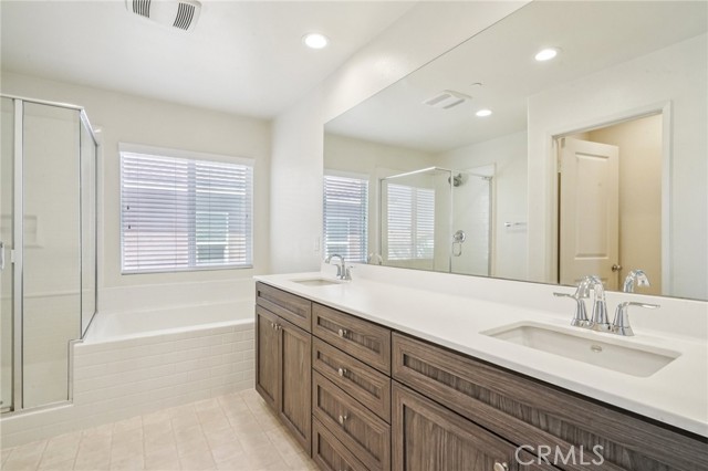 30012 Cottage Lane, Lake Elsinore CA: https://media.crmls.org/medias/2f07c6f1-e08c-4d60-9d02-bd4988520c92.jpg
