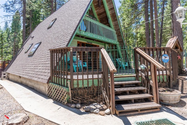 Detail Gallery Image 6 of 50 For 445 Cedar Cir, Lake Almanor,  CA 96137 - 3 Beds | 1/1 Baths