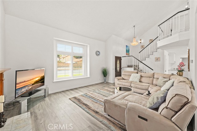 Detail Gallery Image 3 of 45 For 17845 Calle Barcelona, Rowland Heights,  CA 91748 - 4 Beds | 3 Baths