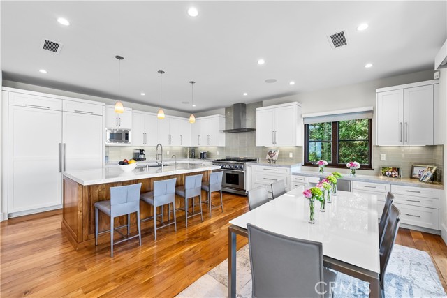 1509 Via Montemar, Palos Verdes Estates, California 90274, 4 Bedrooms Bedrooms, ,4 BathroomsBathrooms,Residential,Sold,Via Montemar,SB21180594