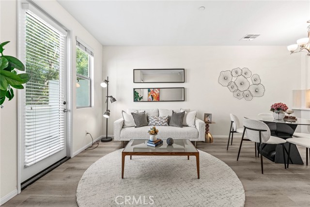 503 S Brea BLVD Unit: 18