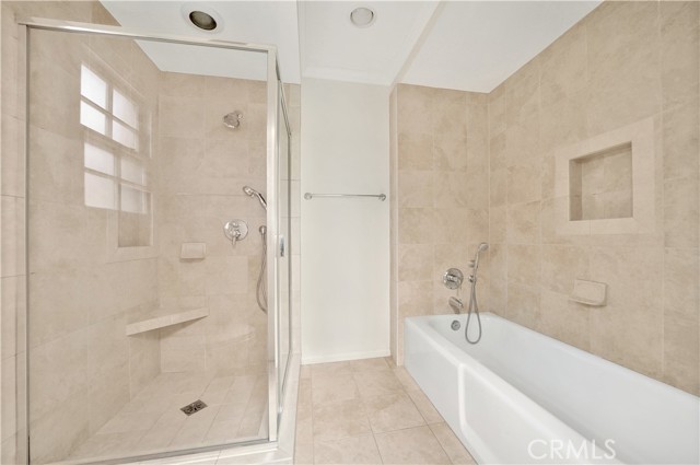 Detail Gallery Image 19 of 39 For 415 Canal St, Newport Beach,  CA 92663 - 4 Beds | 2/1 Baths