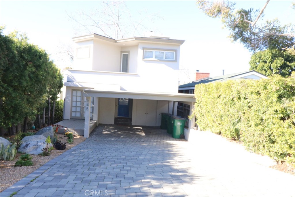 548 Agate Street