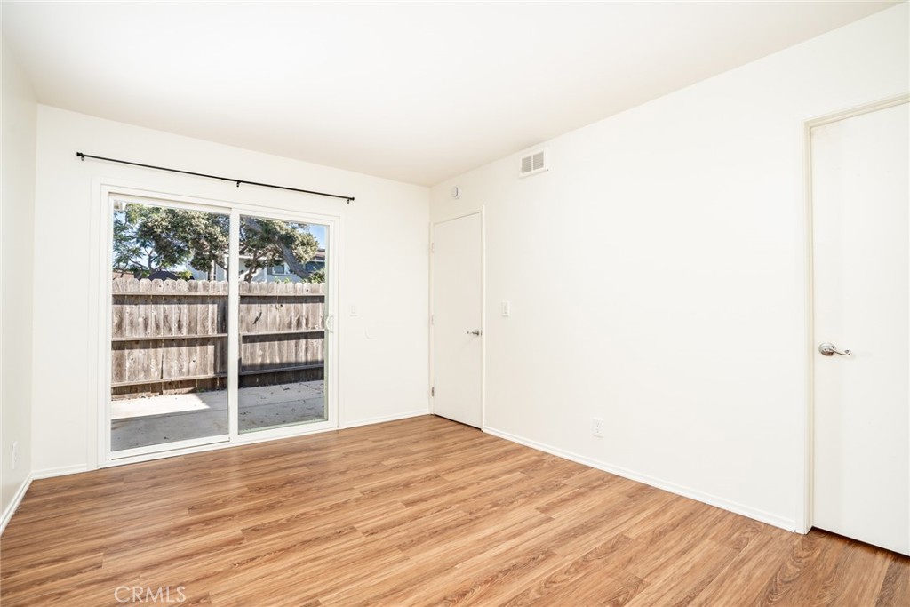 MLS #OC25270161 image #7