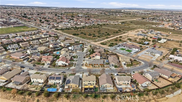 Detail Gallery Image 43 of 43 For 13855 Jackson St, Oak Hills,  CA 92344 - 5 Beds | 3 Baths