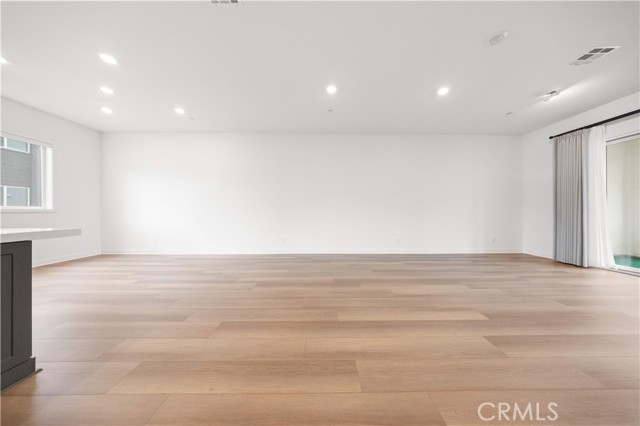 Detail Gallery Image 17 of 75 For 312 Tank, Irvine,  CA 92618 - 3 Beds | 3/1 Baths