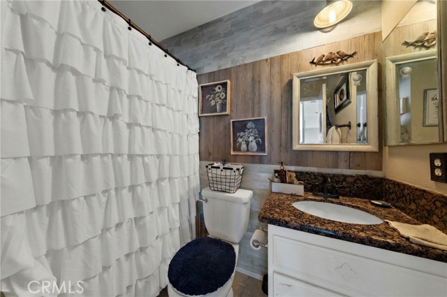 Image 21 of 48 For 33578 Rosewood Circle