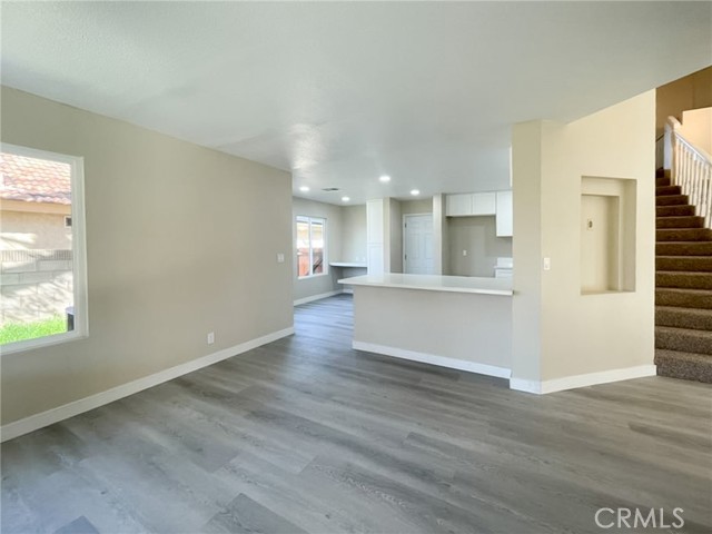 Detail Gallery Image 5 of 26 For 1768 Mesa Dr, Lancaster,  CA 93535 - 4 Beds | 3 Baths