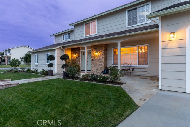 Detail Gallery Image 7 of 69 For 390 Meadowbrook, Santa Maria,  CA 93455 - 5 Beds | 4/1 Baths