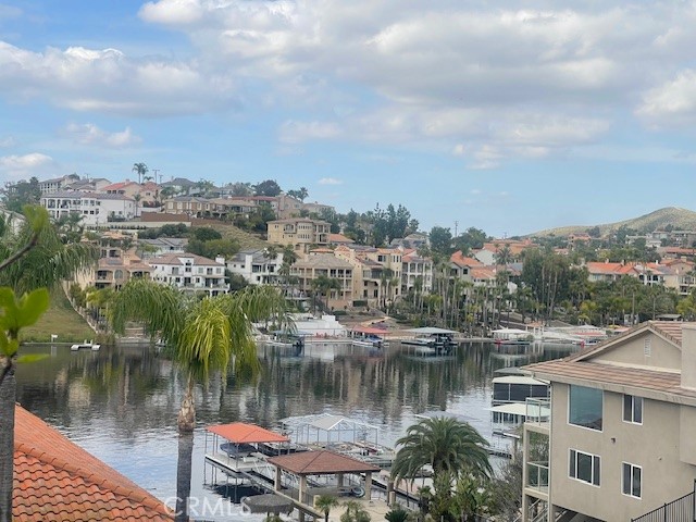 Detail Gallery Image 5 of 20 For 22637 Cascade, Canyon Lake,  CA 92587 - 3 Beds | 2/1 Baths