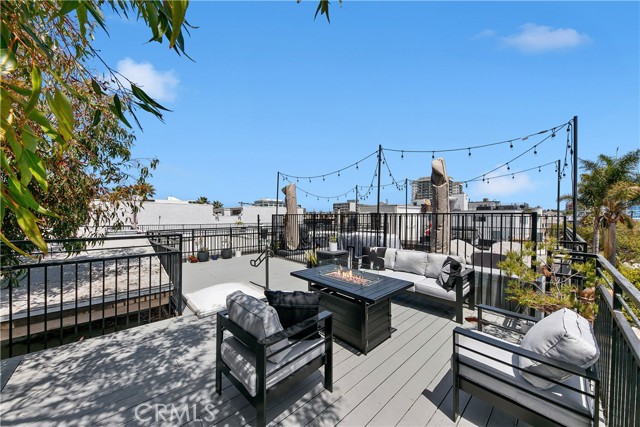 Detail Gallery Image 22 of 41 For 3512 Pacific Ave #2,  Los Angeles,  CA 90292 - 2 Beds | 2 Baths