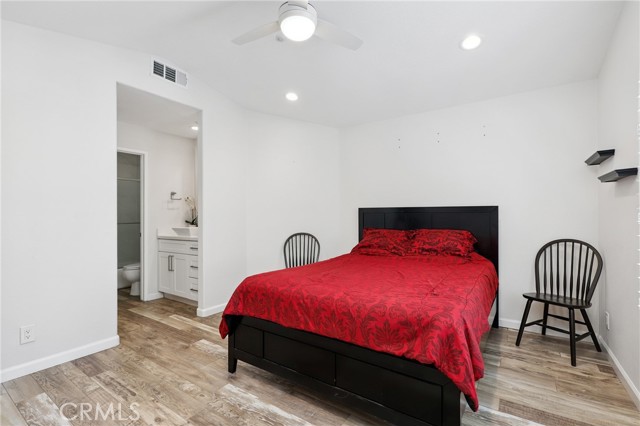 2960 Champion Way, Tustin CA: https://media.crmls.org/medias/2f0d386d-c7c8-490f-adbe-3f04bb89e0e6.jpg