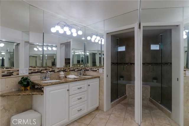 Detail Gallery Image 34 of 40 For 302 San Nicholas, Laguna Beach,  CA 92651 - 2 Beds | 2/1 Baths