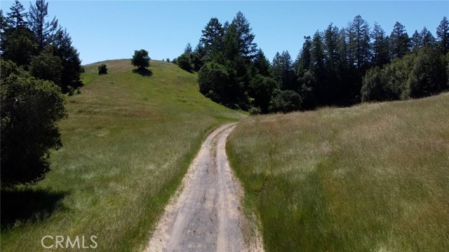 12760 Green Valley Road, Sebastopol CA: https://media.crmls.org/medias/2f101b86-1555-40d2-9878-3f3883171d74.jpg