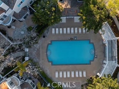 11 Chandon, Newport Coast CA: https://media.crmls.org/medias/2f1037f7-614e-4214-8fa3-eb3f359b166c.jpg
