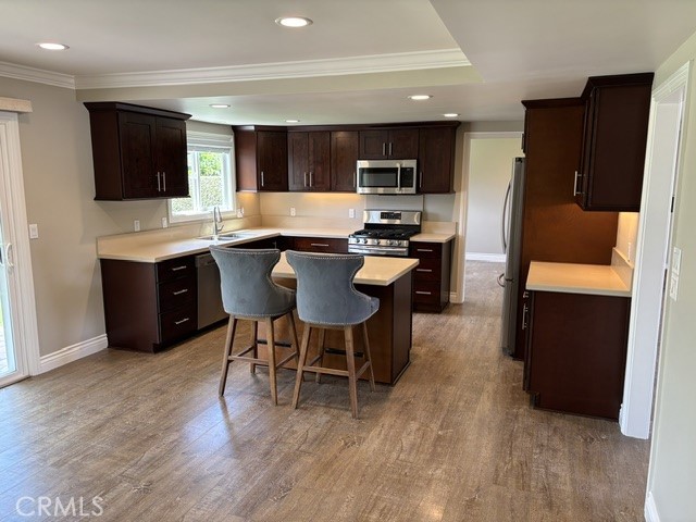 Detail Gallery Image 5 of 23 For 1821 Pitcairn Dr, Costa Mesa,  CA 92626 - 4 Beds | 3 Baths