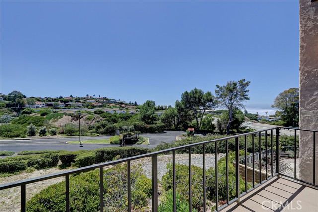 Detail Gallery Image 28 of 47 For 12 Coraltree Ln #7,  Palos Verdes Peninsula,  CA 90274 - 3 Beds | 2/1 Baths