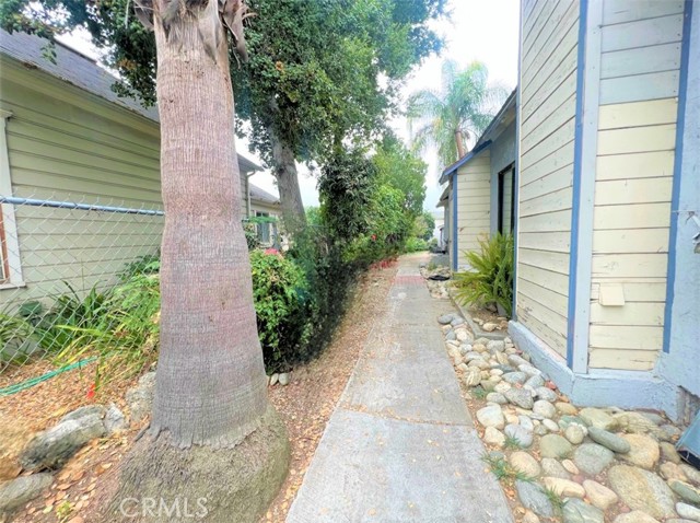 729 N Pasadena Avenue, Azusa, CA, 91702 729 N Pasadena Avenue, Azusa, CA, 91702