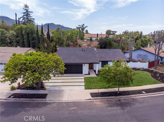 876 Ballina Court, Newbury Park CA: https://media.crmls.org/medias/2f1202c7-ab99-40e3-84ab-7a260f4a4454.jpg