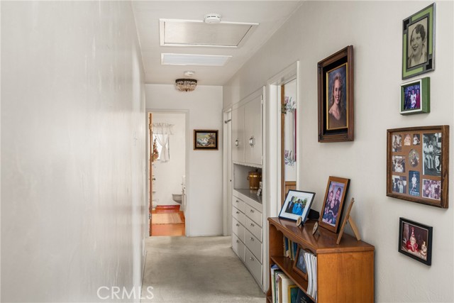 Detail Gallery Image 35 of 46 For 500 N Meadowbrook Pl, Anaheim,  CA 92801 - 4 Beds | 2/1 Baths