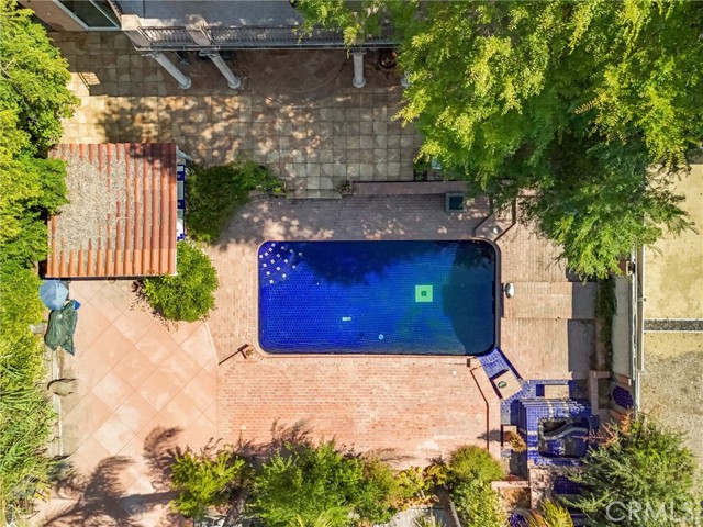 22349 Dolorosa Street, Woodland Hills CA: https://media.crmls.org/medias/2f129ecf-26e6-43ea-8b85-2fc085735895.jpg
