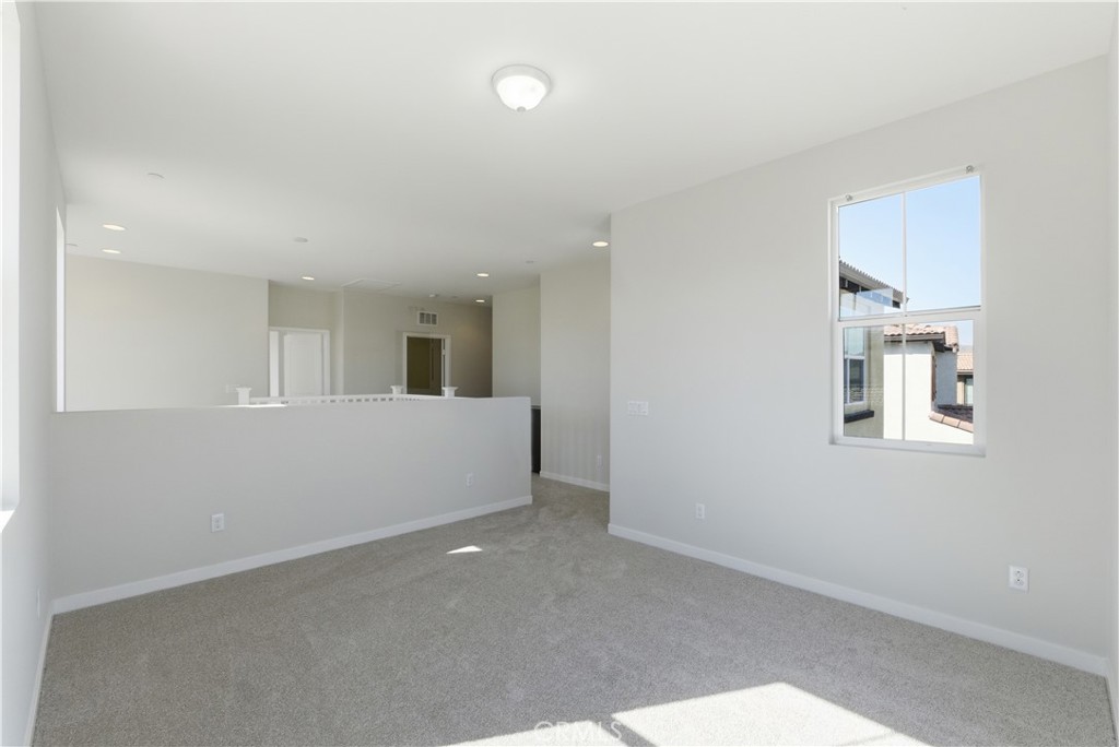 MLS #OC25234656 image #23