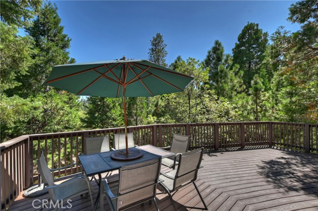 Detail Gallery Image 36 of 43 For 590 Pioneer Rd, Lake Arrowhead,  CA 92352 - 4 Beds | 3 Baths